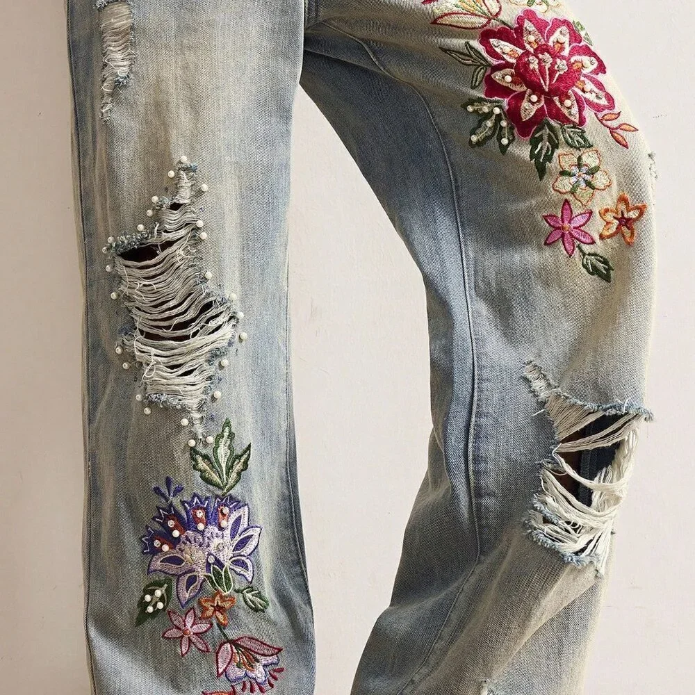 Casual Women's Boho Woven Embroidered Beaded detailed Jeans - Picture 4 of 8